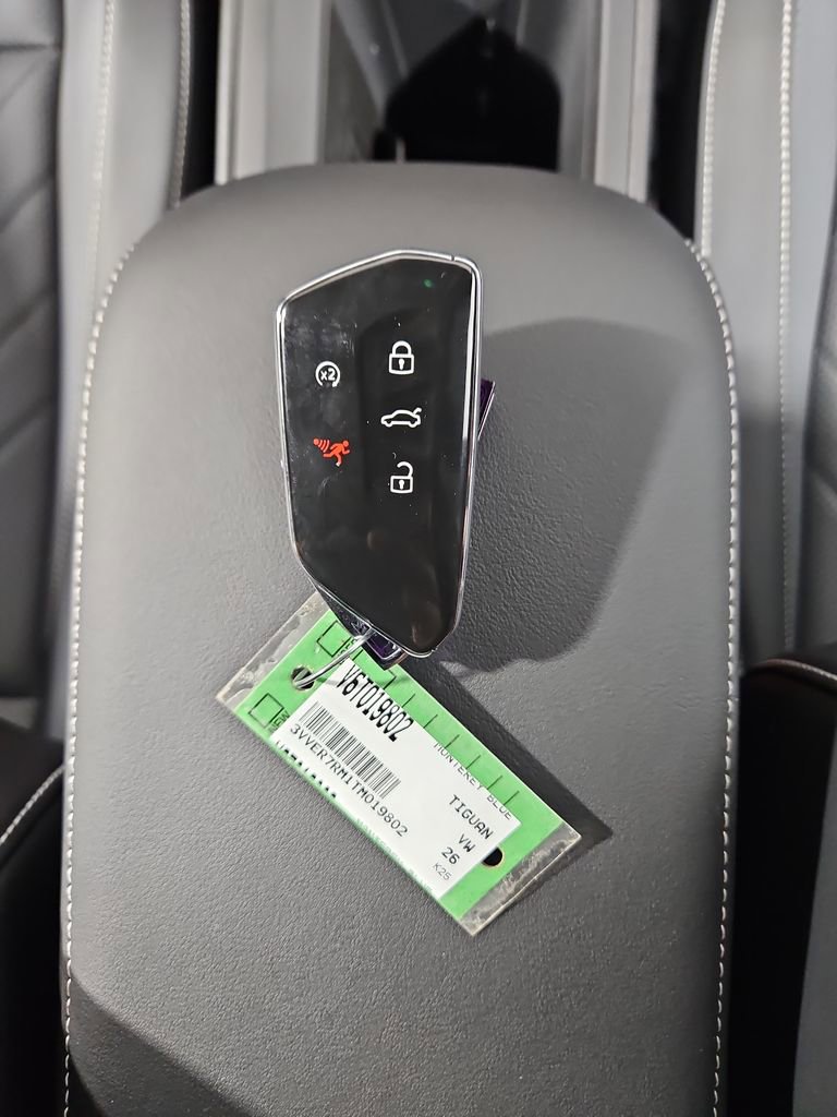 New 2026 Volkswagen Tiguan SE image 27