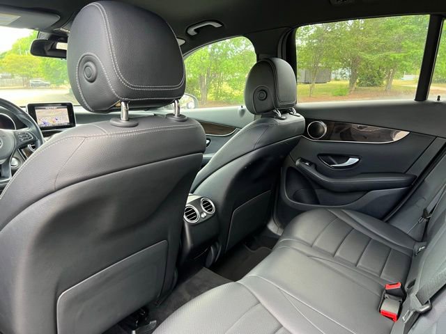 Used 2019 Mercedes-Benz GLC 300 4MATIC image 15