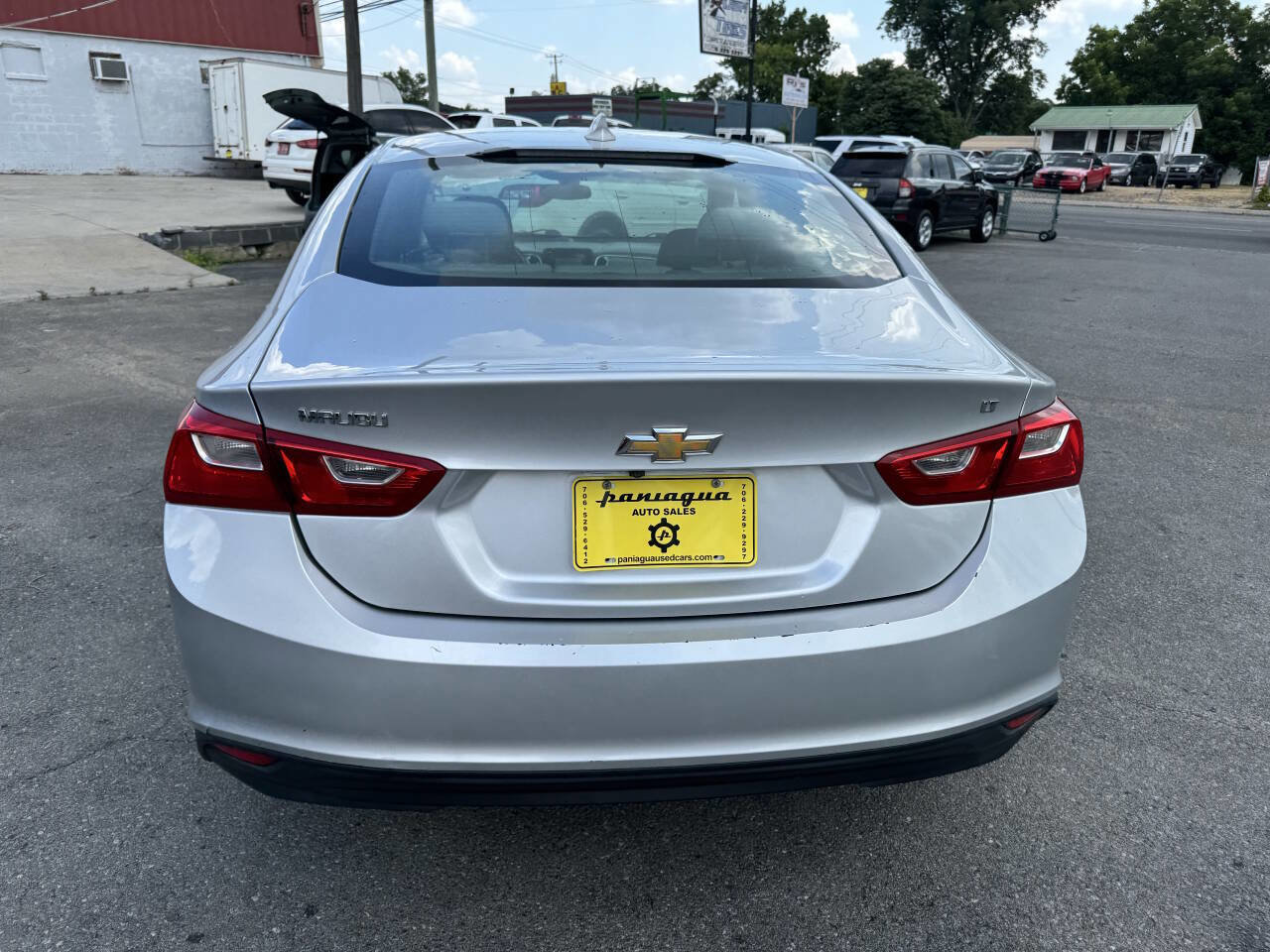 Used 2018 Chevrolet Malibu LT image 5