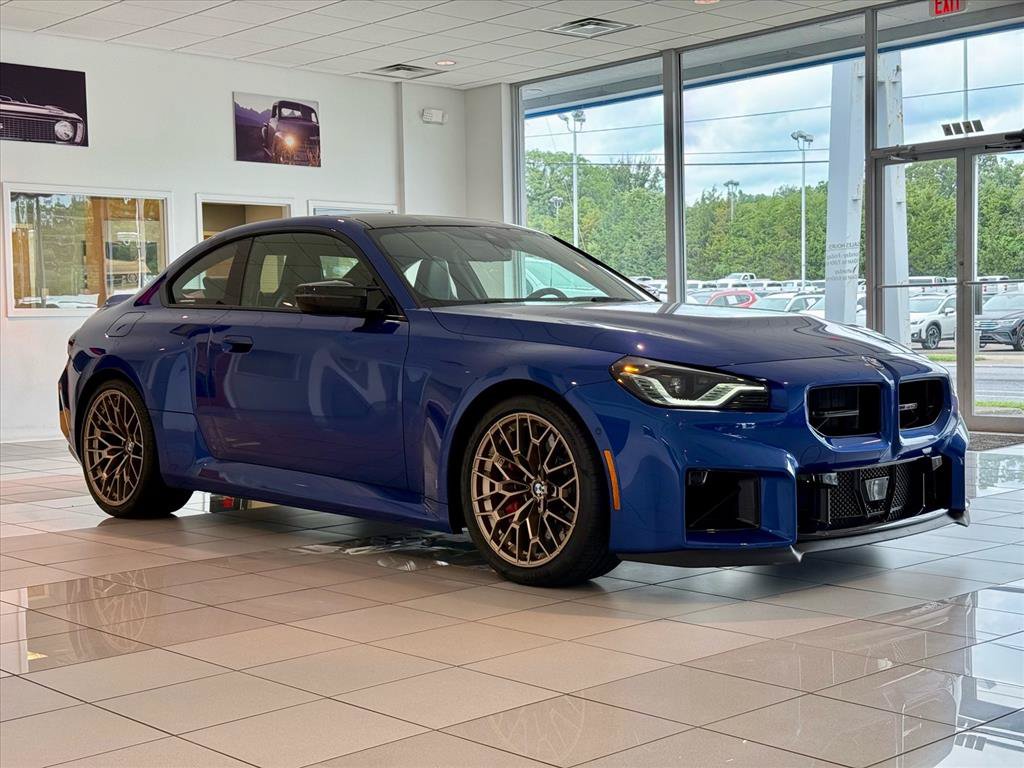 Used 2026 BMW M2 CS RWD image 2