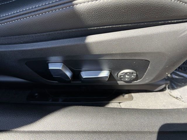 Used 2024 BMW 430i Coupe w/ Convenience Package image 12