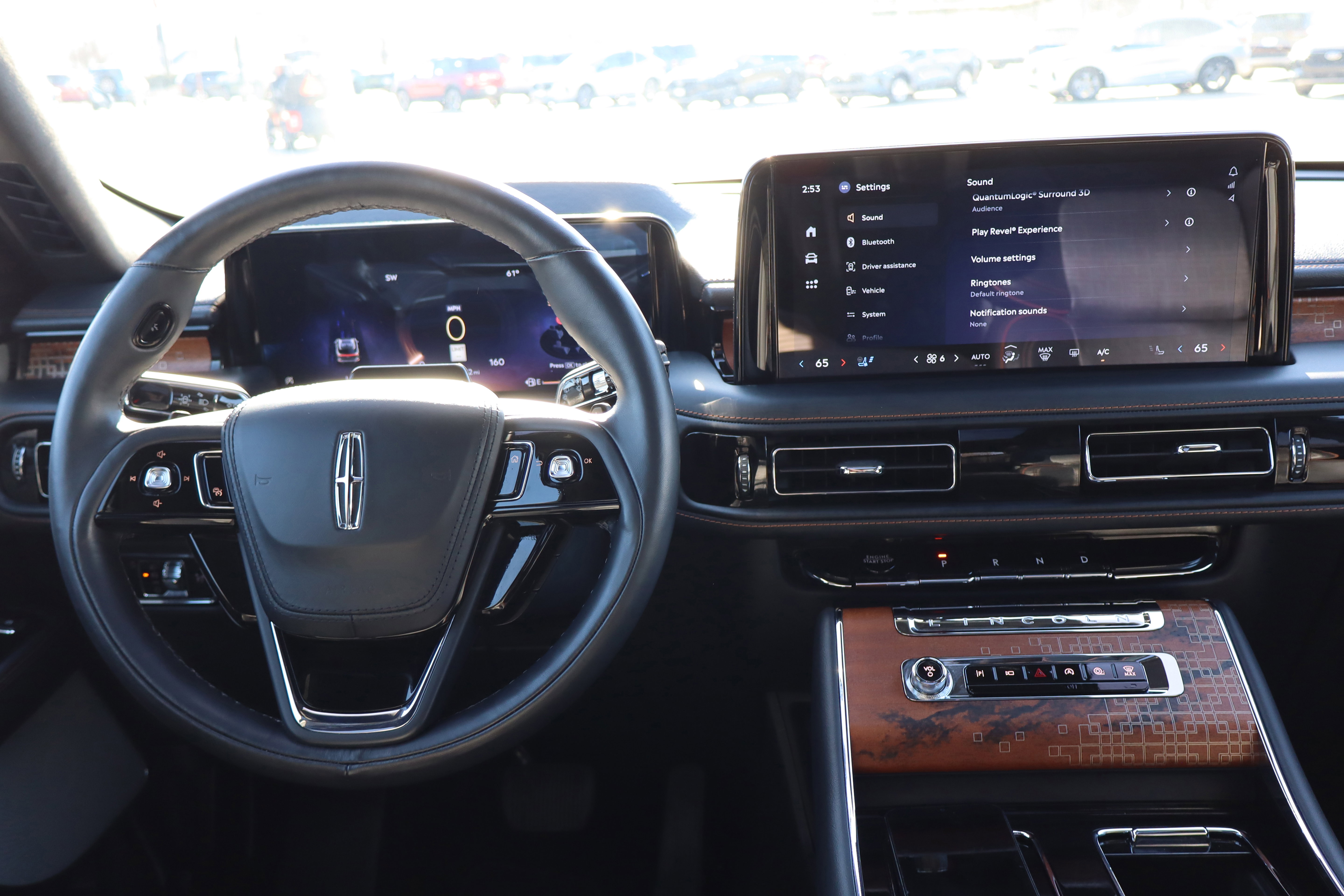 Used 2025 Lincoln Aviator Black Label AWD/4WD image 16