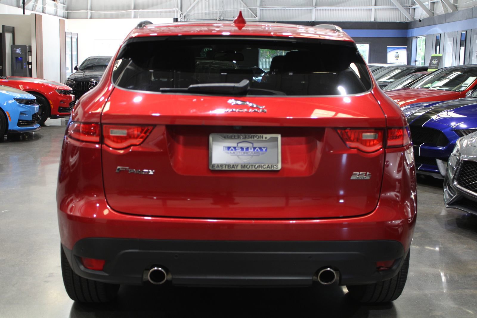 Used 2017 Jaguar F-PACE Prestige image 10