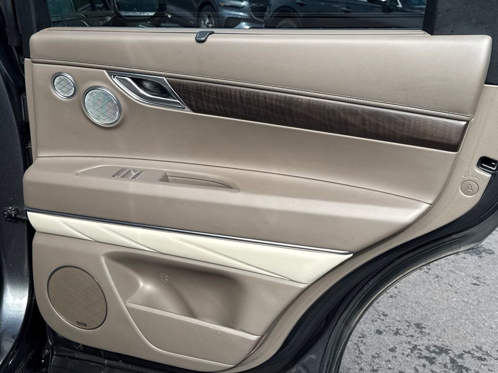 Used 2023 Genesis GV80 3.5T w/ Advanced Package AWD/4WD image 16