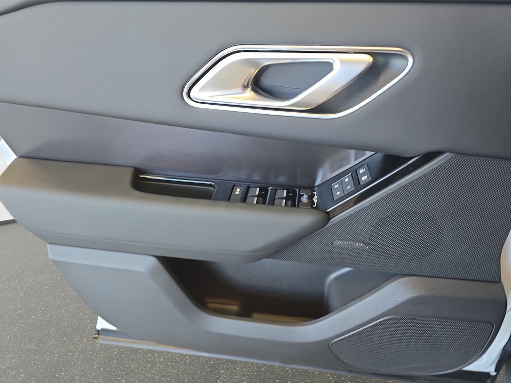 New 2026 Land Rover Range Rover Velar Dynamic SE AWD/4WD image 19
