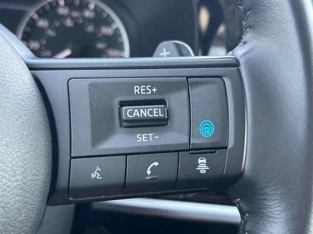 Used 2025 Nissan Pathfinder SV AWD/4WD image 20