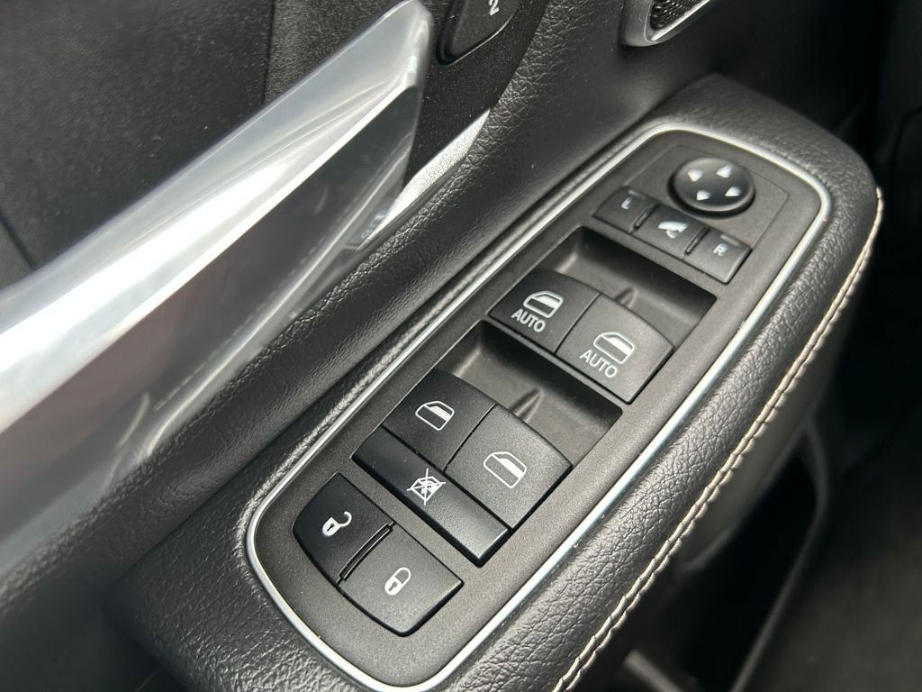 Certified 2023 RAM 1500 Laramie image 21