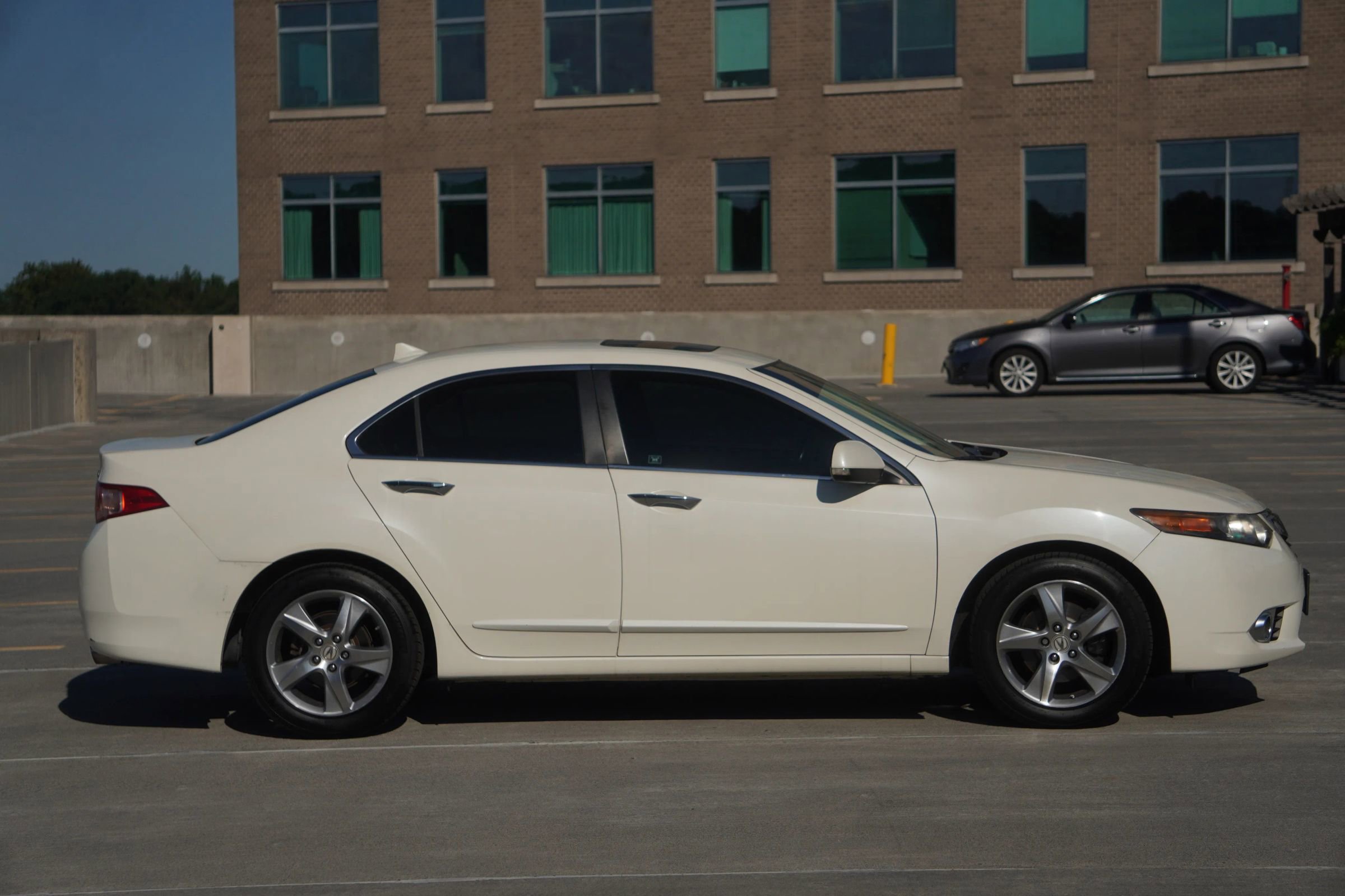 Used 2011 Acura TSX Special Edition image 7