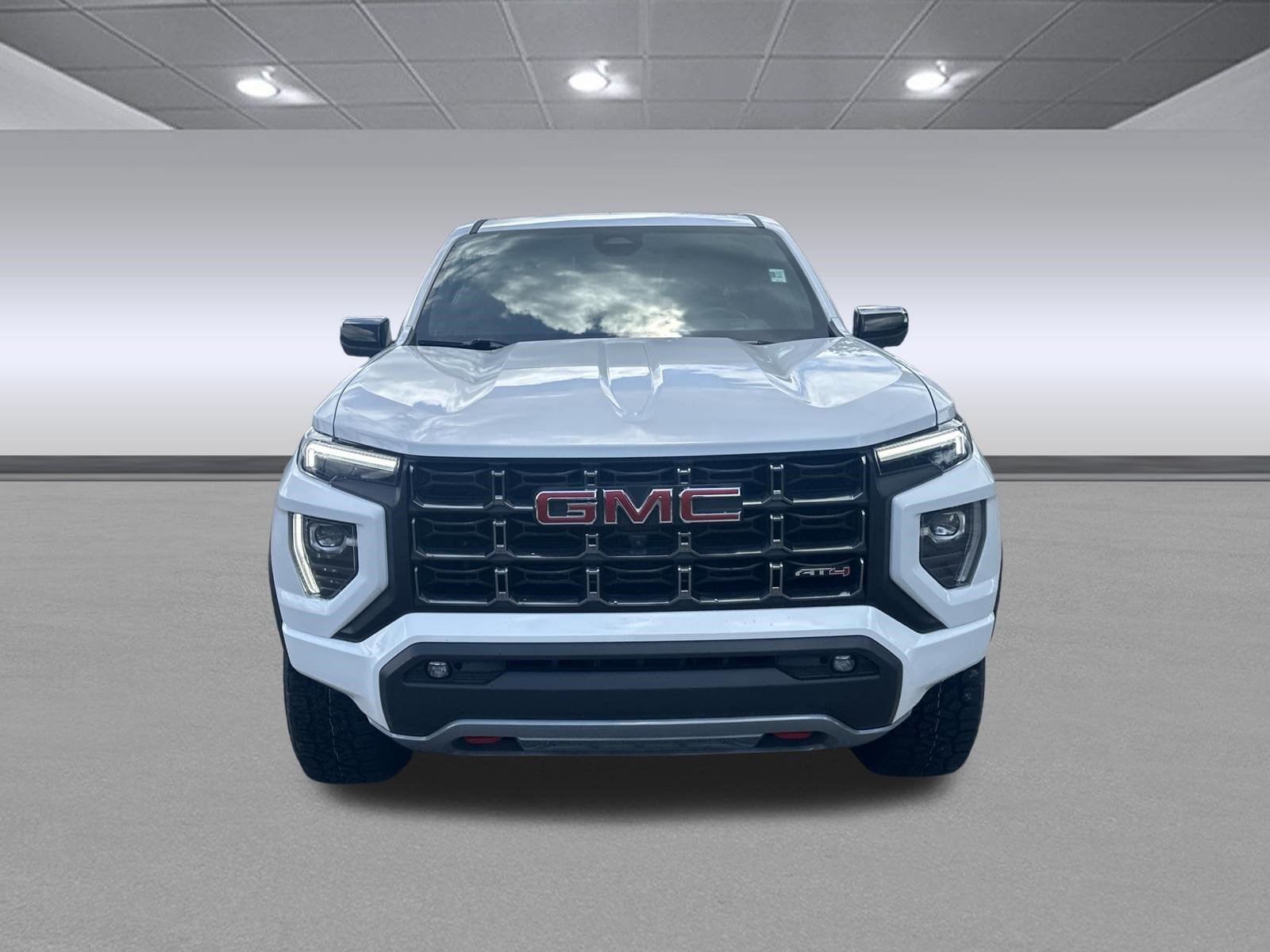 Used 2023 GMC Canyon AT4 w/ AT4 Premium Package AWD/4WD image 8