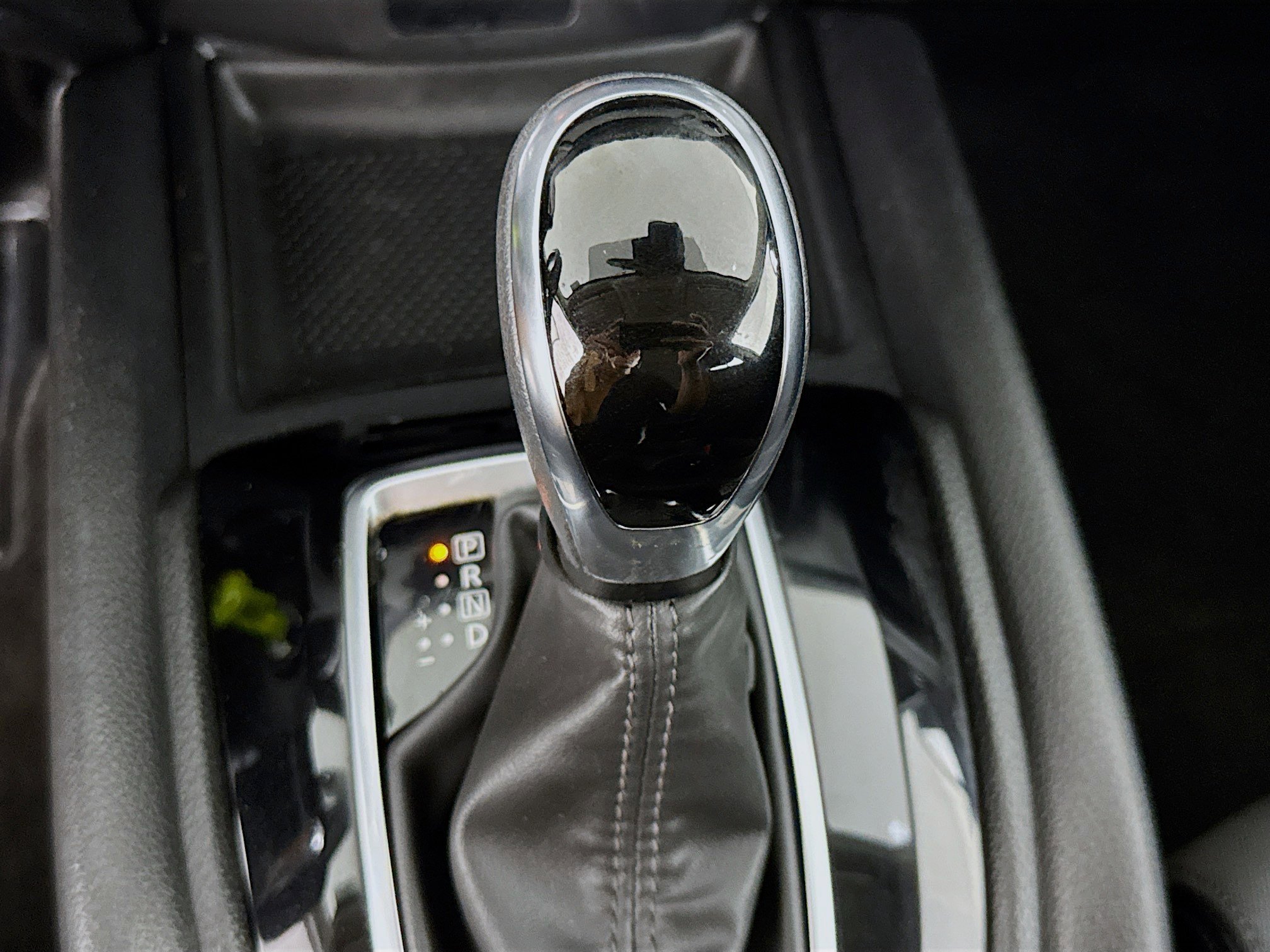 Used 2020 Nissan Rogue S AWD/4WD image 19