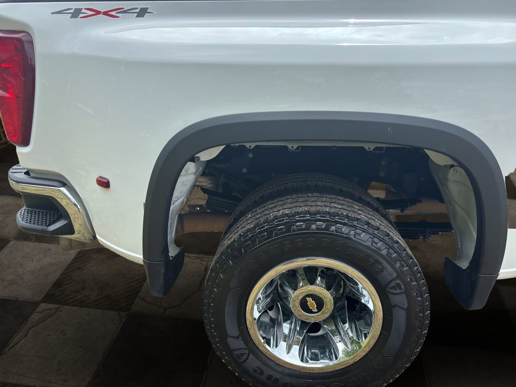 Used 2024 Chevrolet Silverado 3500 W/T w/ WT Convenience Package AWD/4WD image 8