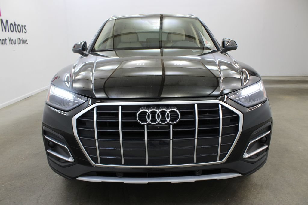 Used 2022 Audi Q5 2.0T Premium Plus w/ Premium Plus Package AWD/4WD image 7