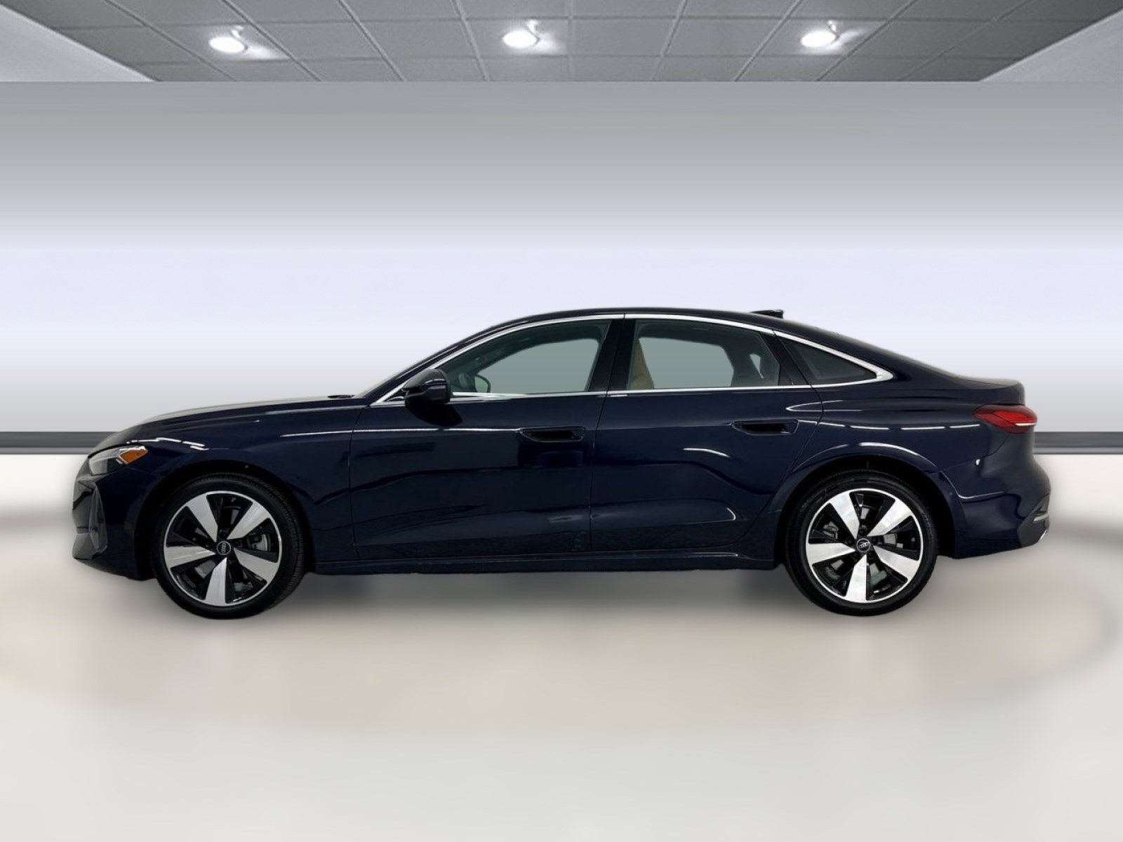 Used 2025 Audi A5 2.0T Premium Plus w/ Premium Plus AWD/4WD image 2