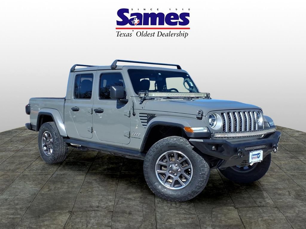 Used 2020 Jeep Gladiator Overland w/ Popular Equipment Package image 1
