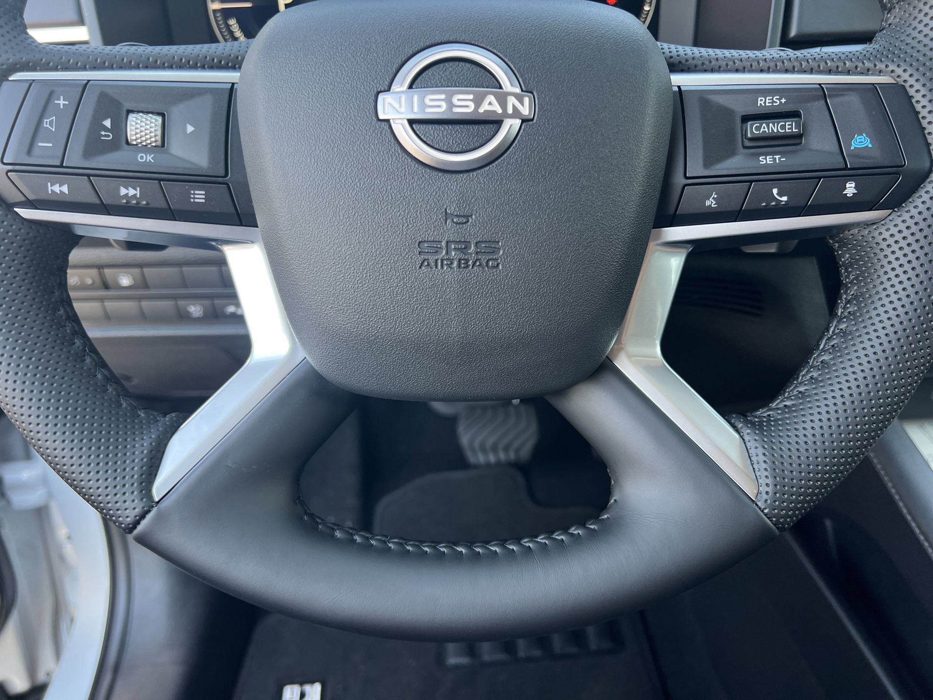 New 2026 Nissan Rogue SL AWD/4WD image 9
