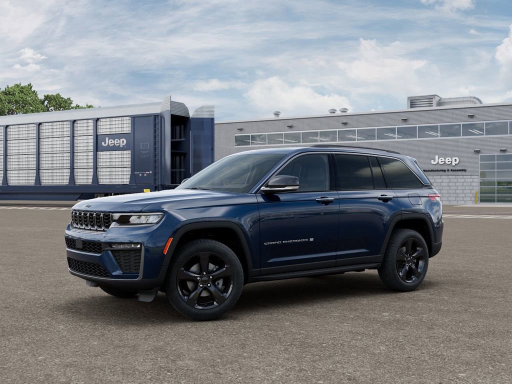 New 2026 Jeep Grand Cherokee Limited w/ Limited Altitude Package AWD/4WD image 2