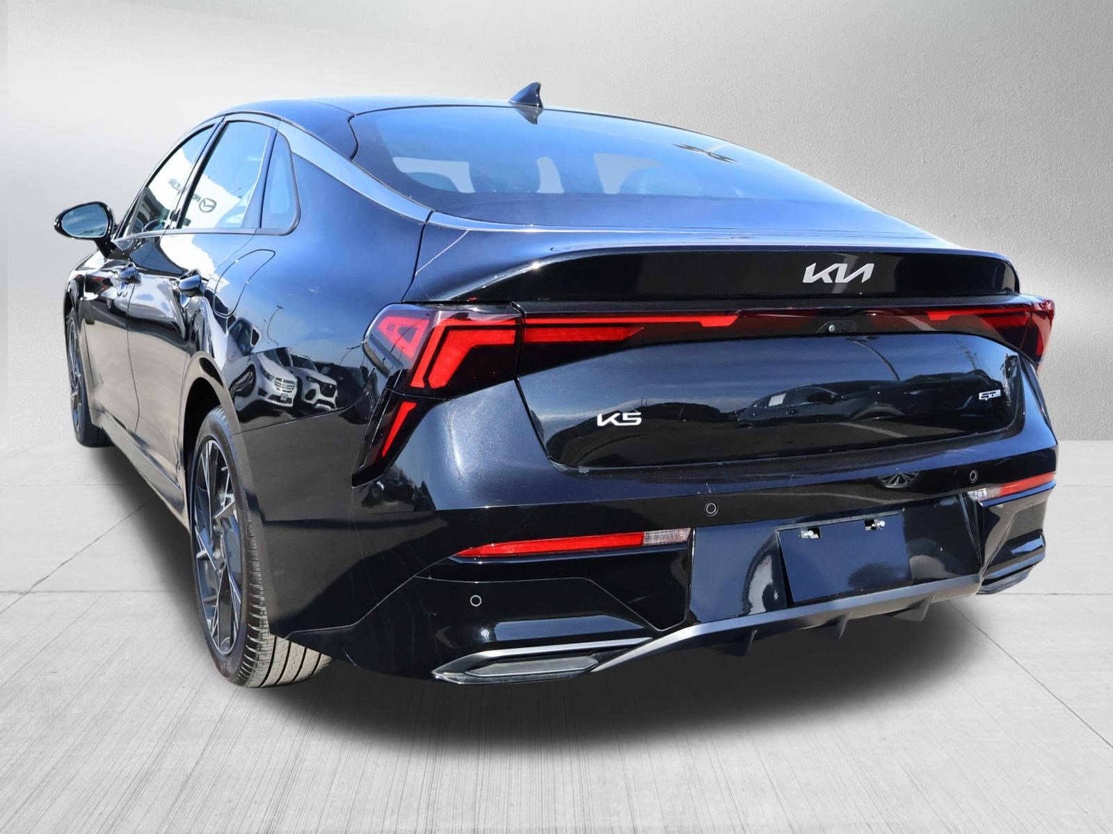 Used 2025 Kia K5 GT-Line w/ GT-Line Premium Package image 5