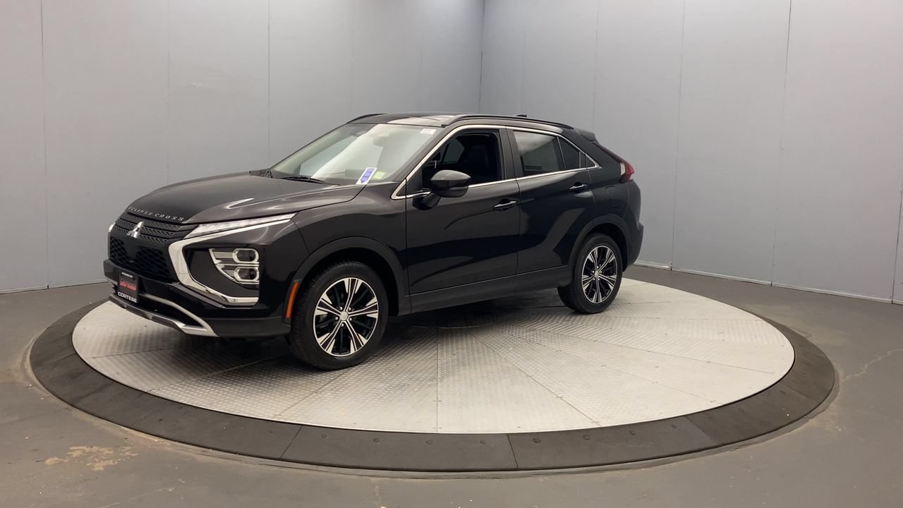 Used 2022 Mitsubishi Eclipse Cross AWD image 9