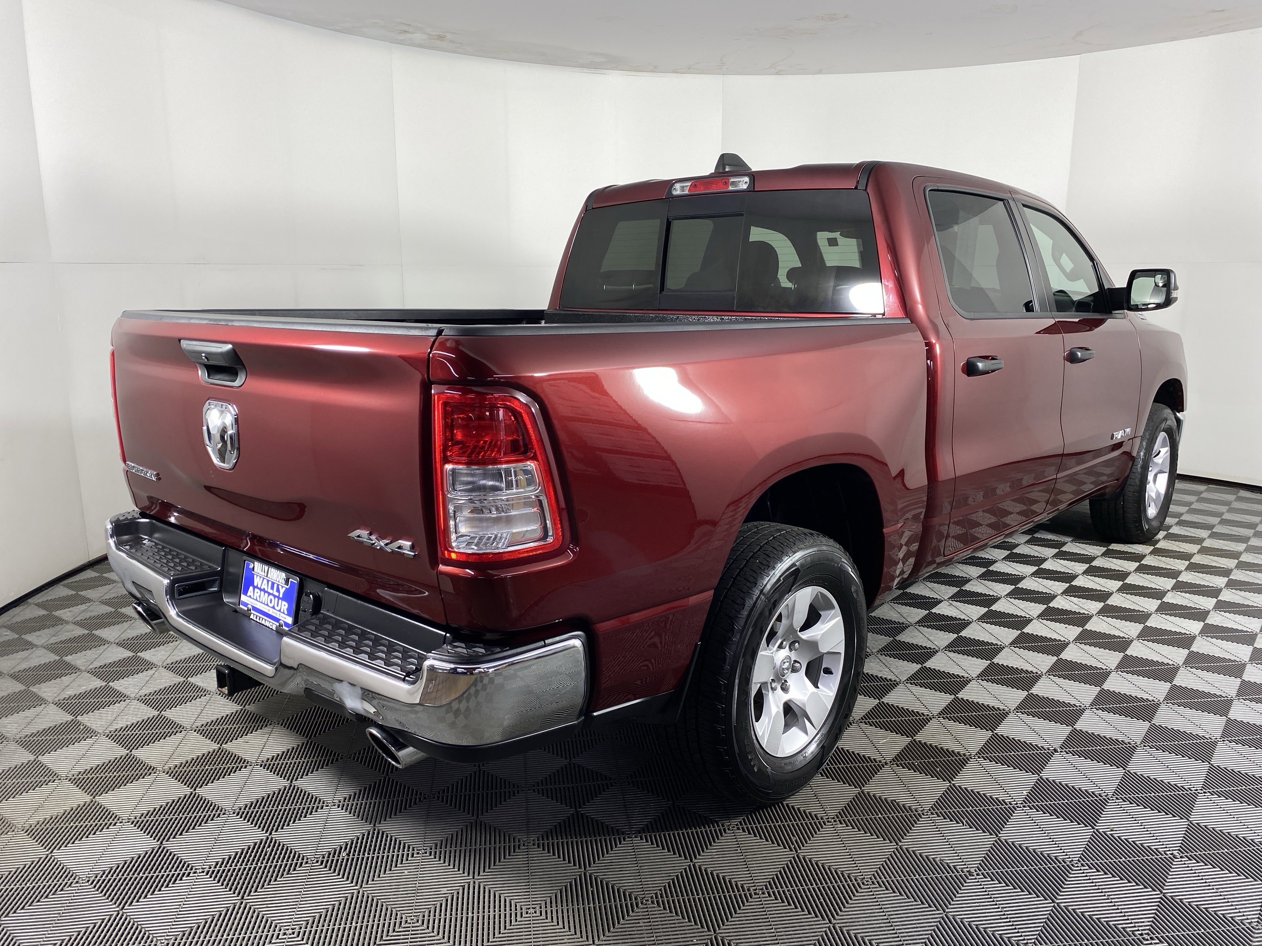 Used 2023 RAM 1500 Big Horn AWD/4WD image 7