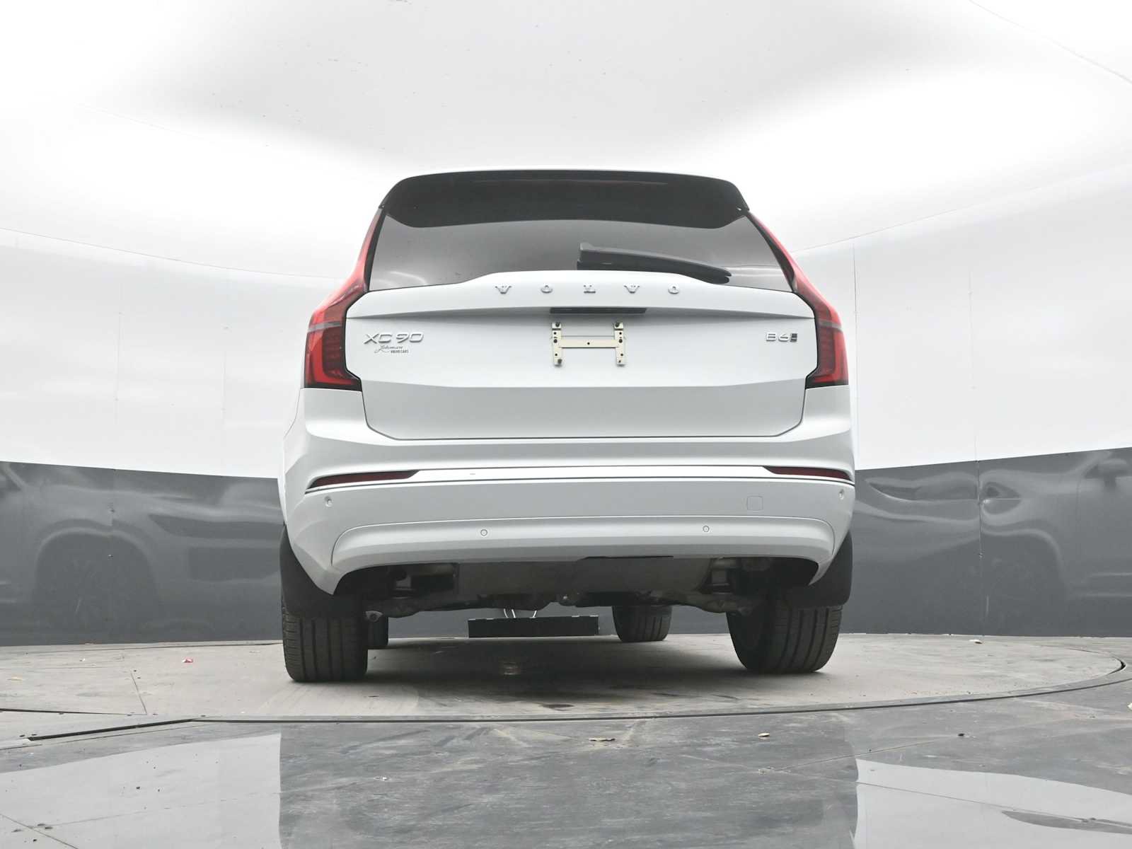 Used 2026 Volvo XC90 B6 Ultra w/ Protection Package AWD/4WD image 47