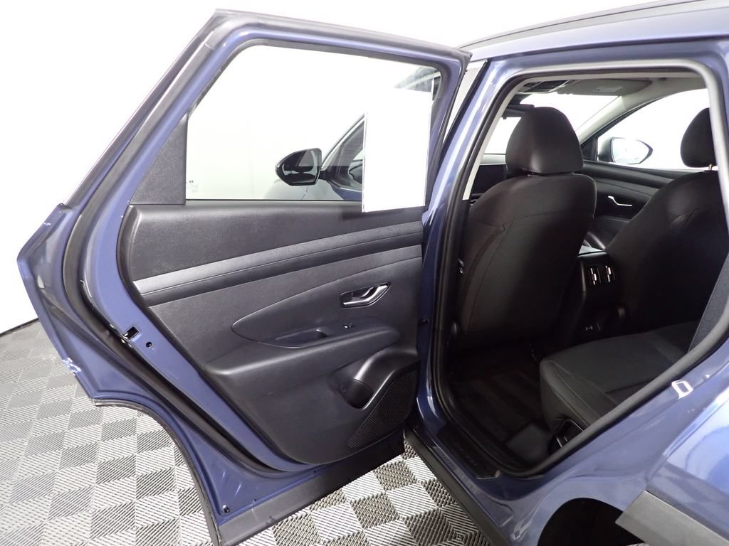 Used 2025 Hyundai Tucson SEL AWD/4WD image 33