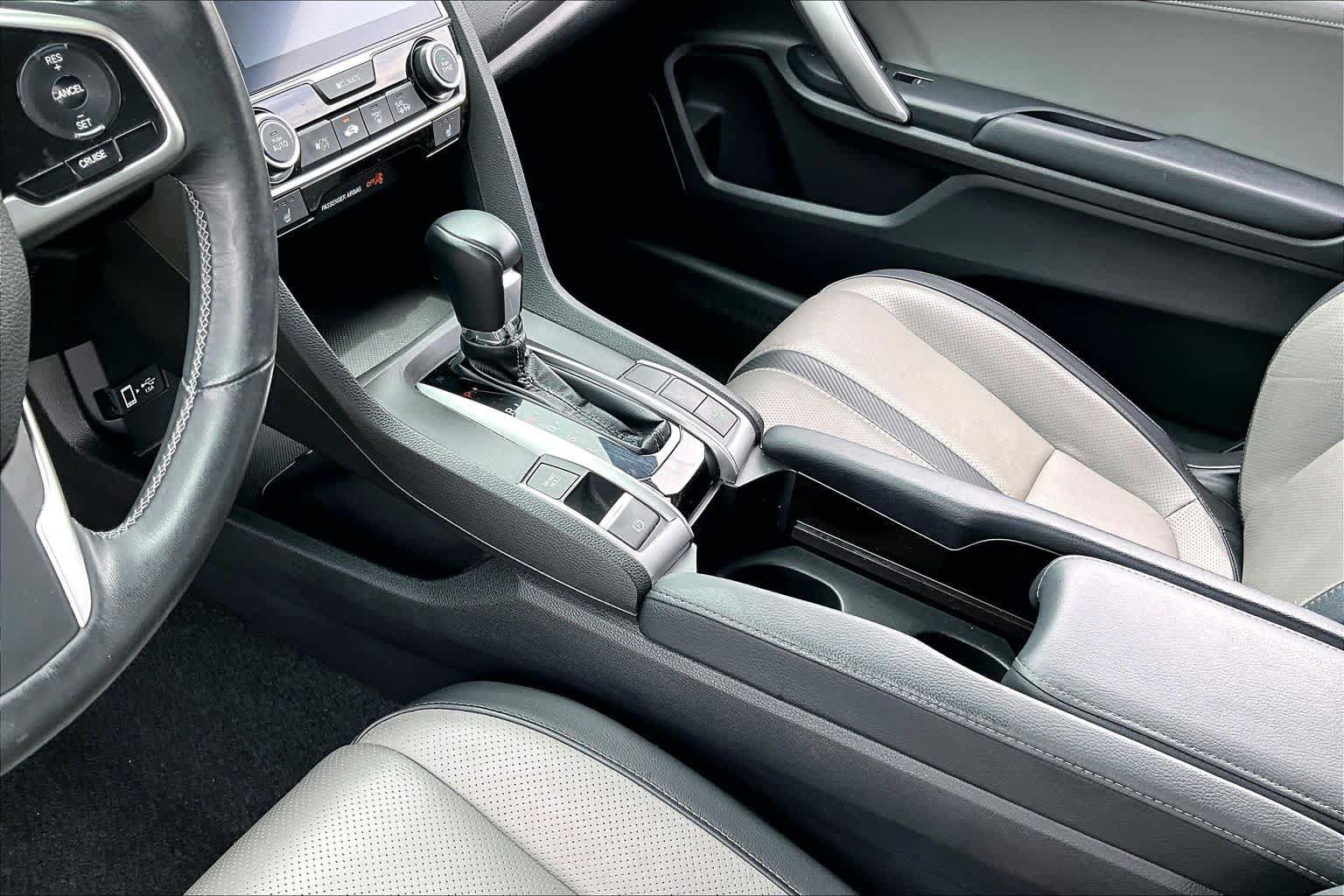 Used 2018 Honda Civic EX-L image 14
