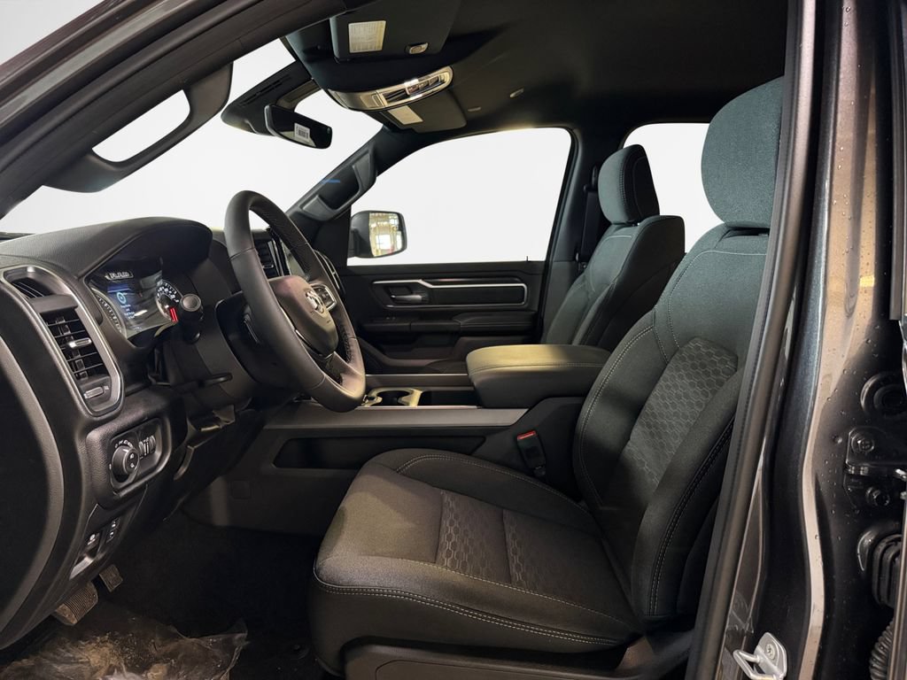 New 2026 RAM 1500 Big Horn AWD/4WD image 12