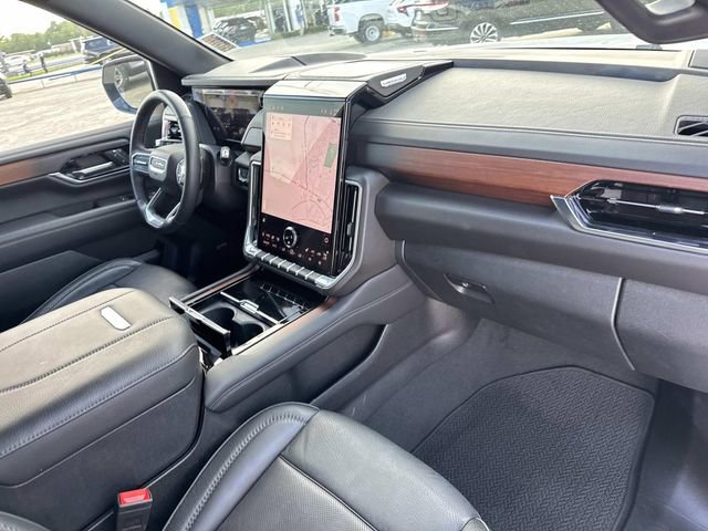 Used 2025 GMC Yukon Denali image 31