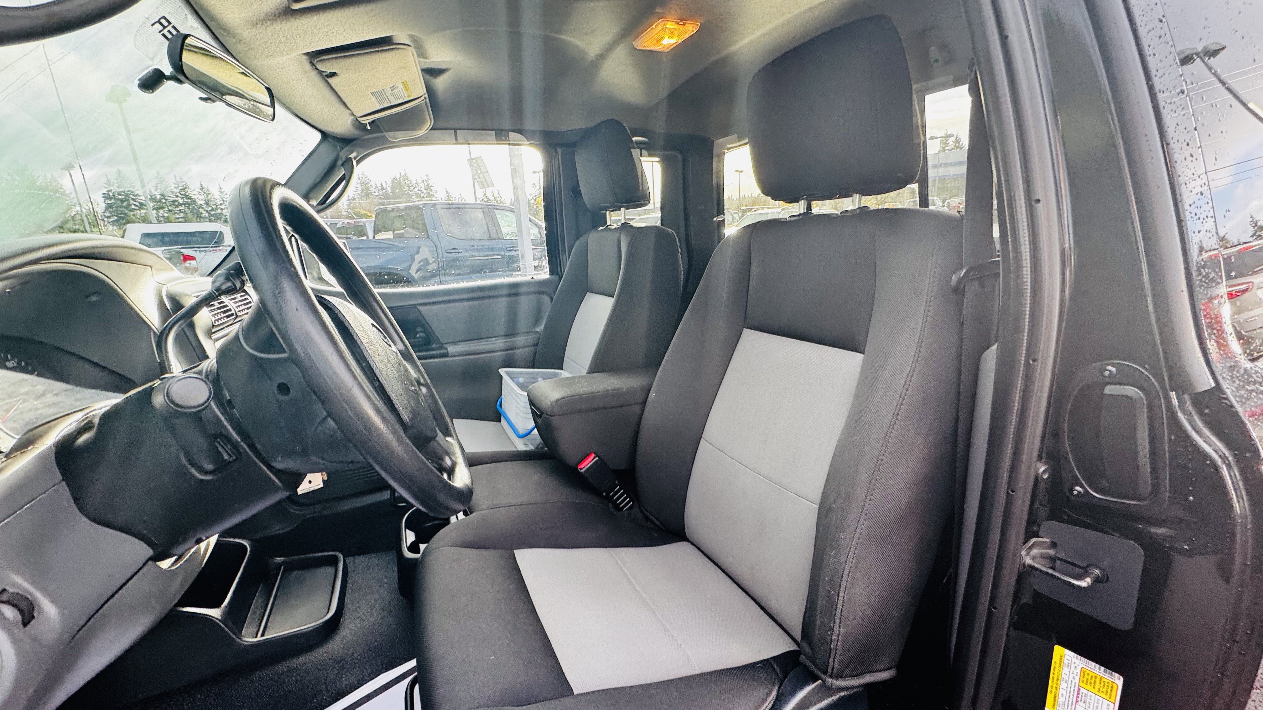 Used 2010 Ford Ranger XL image 11