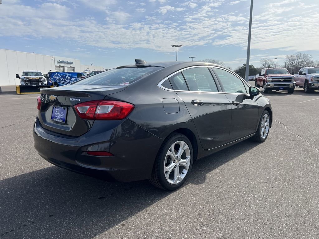 Certified 2017 Chevrolet Cruze Premier image 10