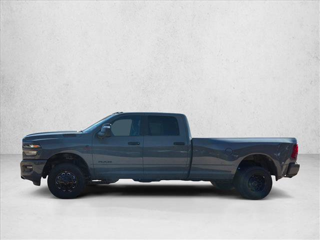 New 2026 RAM 3500 Big Horn AWD/4WD image 5