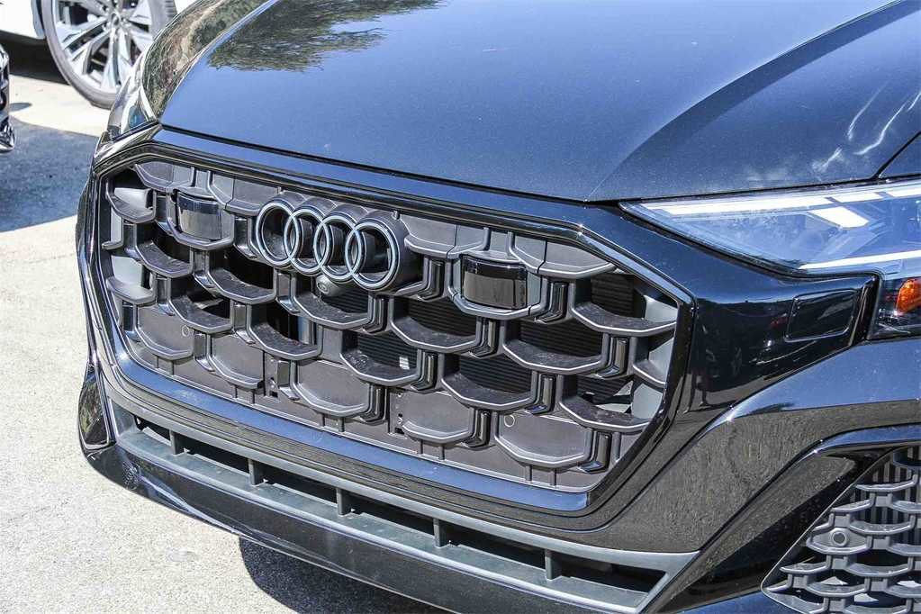 Used 2025 Audi Q8 Premium Plus w/ Premium Plus Package image 7