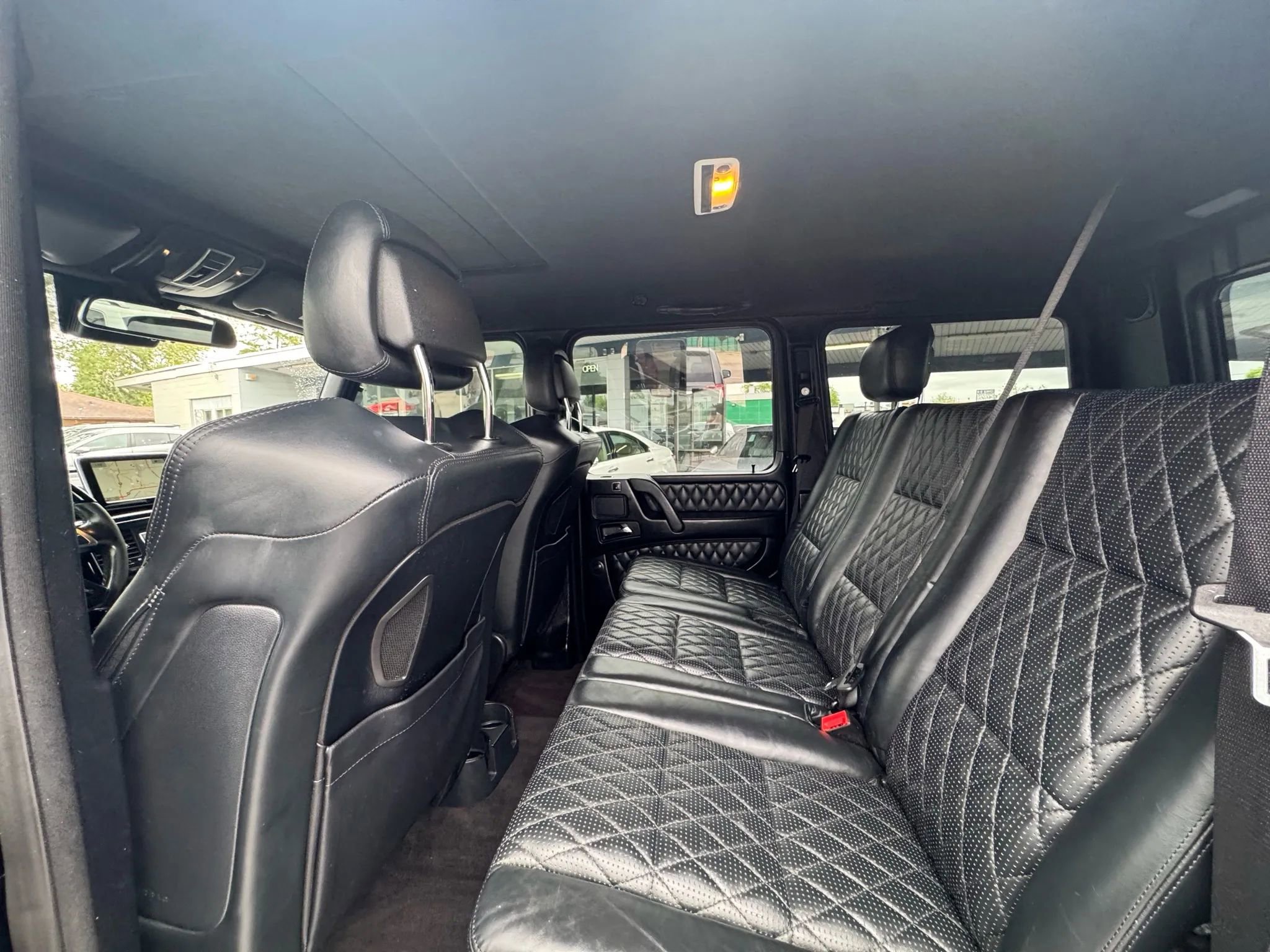 Used 2015 Mercedes-Benz G 63 AMG 4MATIC image 11