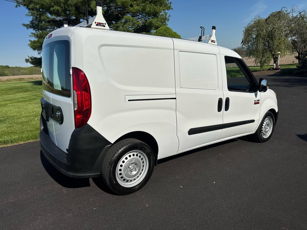 Used 2016 RAM ProMaster City Tradesman w/ Rear Back-up Camera Group FWD image 7