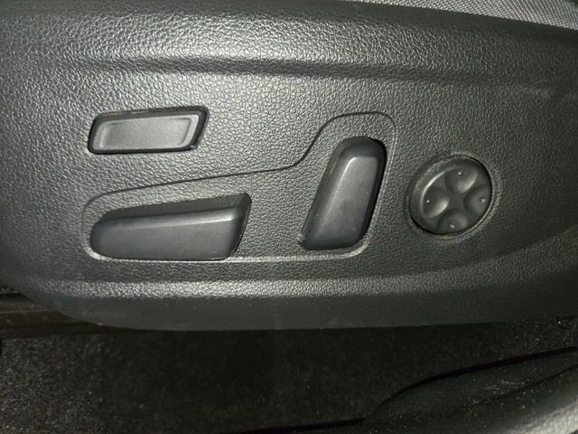 Used 2023 Hyundai Santa Fe Limited image 12