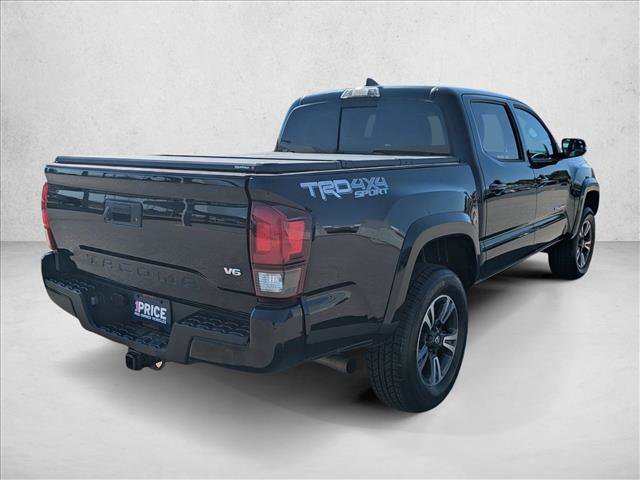 Used 2019 Toyota Tacoma TRD Sport AWD/4WD image 5
