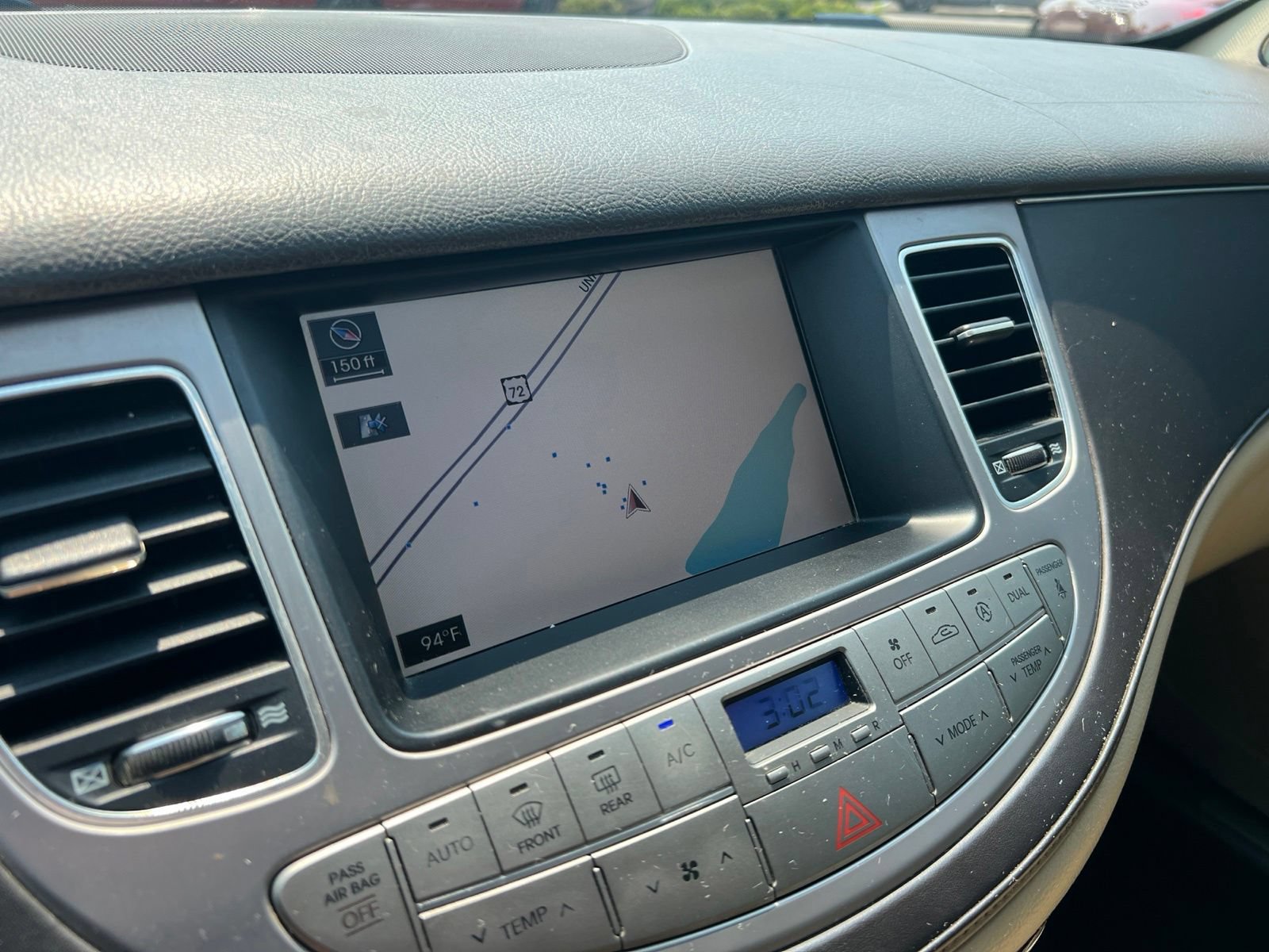 Used 2012 Hyundai Genesis 4.6 RWD image 14