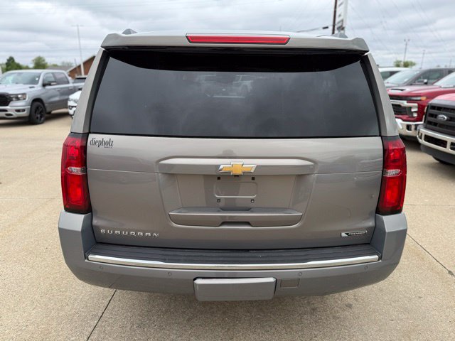 Used 2017 Chevrolet Suburban Premier AWD/4WD image 5