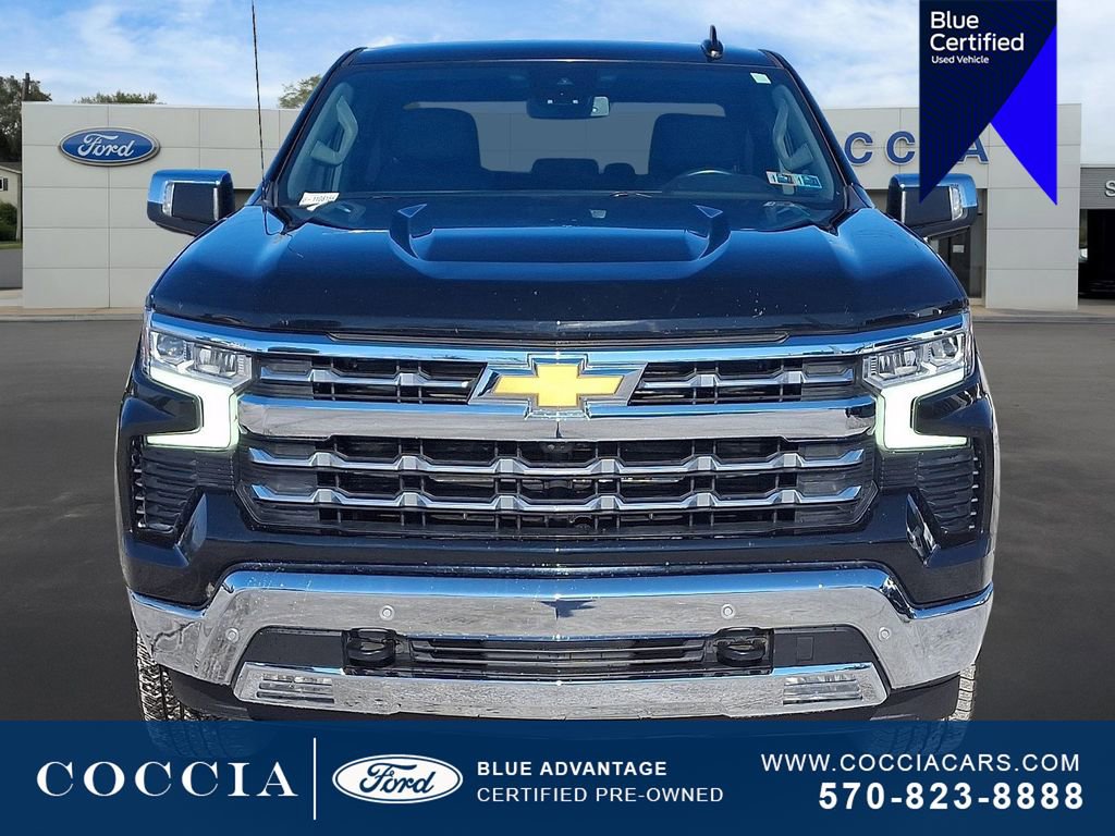 Used 2023 Chevrolet Silverado 1500 LTZ image 2