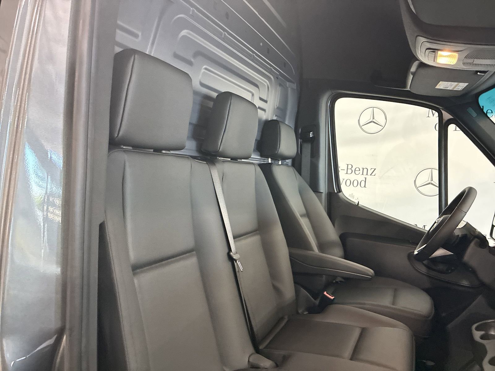 New 2025 Mercedes-Benz Sprinter 4500 image 19