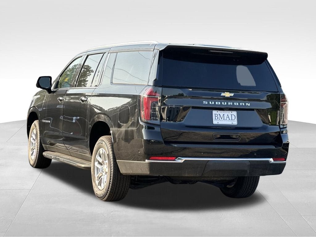 New 2026 Chevrolet Suburban LS AWD/4WD image 11