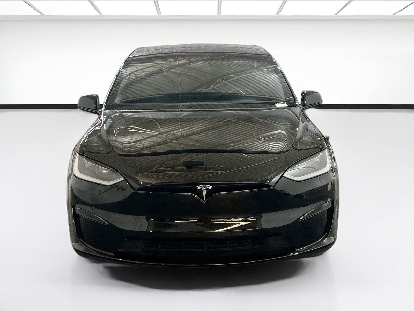 Used 2025 Tesla Model X AWD/4WD image 2