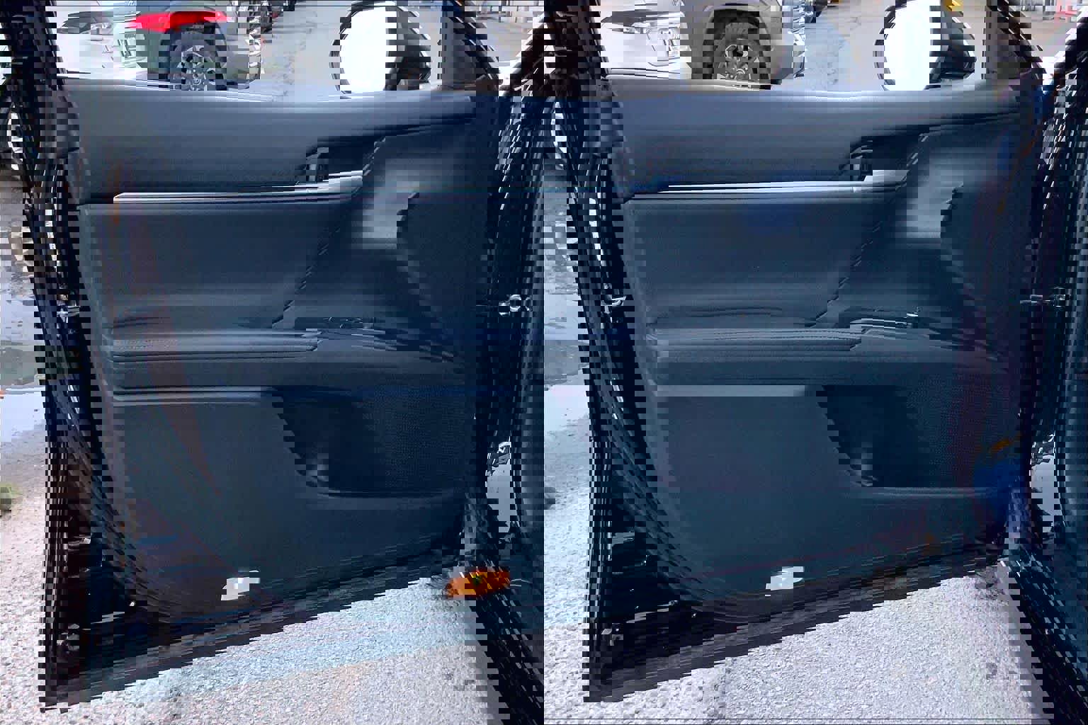 Used 2024 Toyota Camry XLE image 21