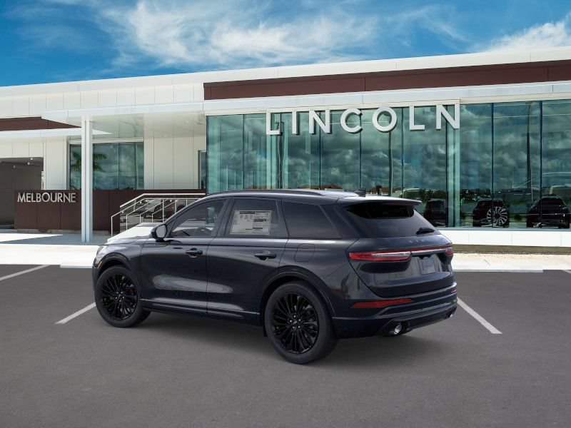 New 2025 Lincoln Corsair AWD w/ Equipment Group 101A image 4