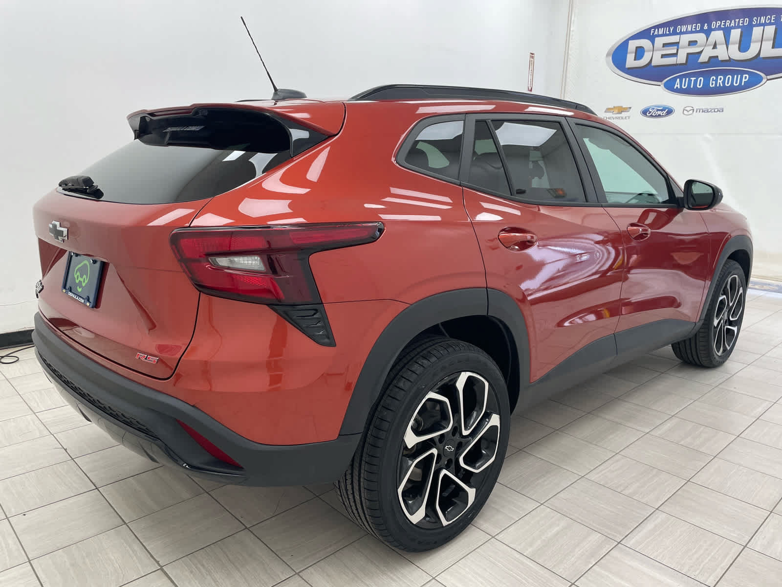 Certified 2024 Chevrolet Trax RS w/ Sunroof Package FWD image 22
