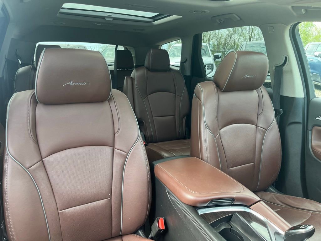 Used 2020 Buick Enclave Avenir w/ Avenir Technology Package AWD/4WD image 37