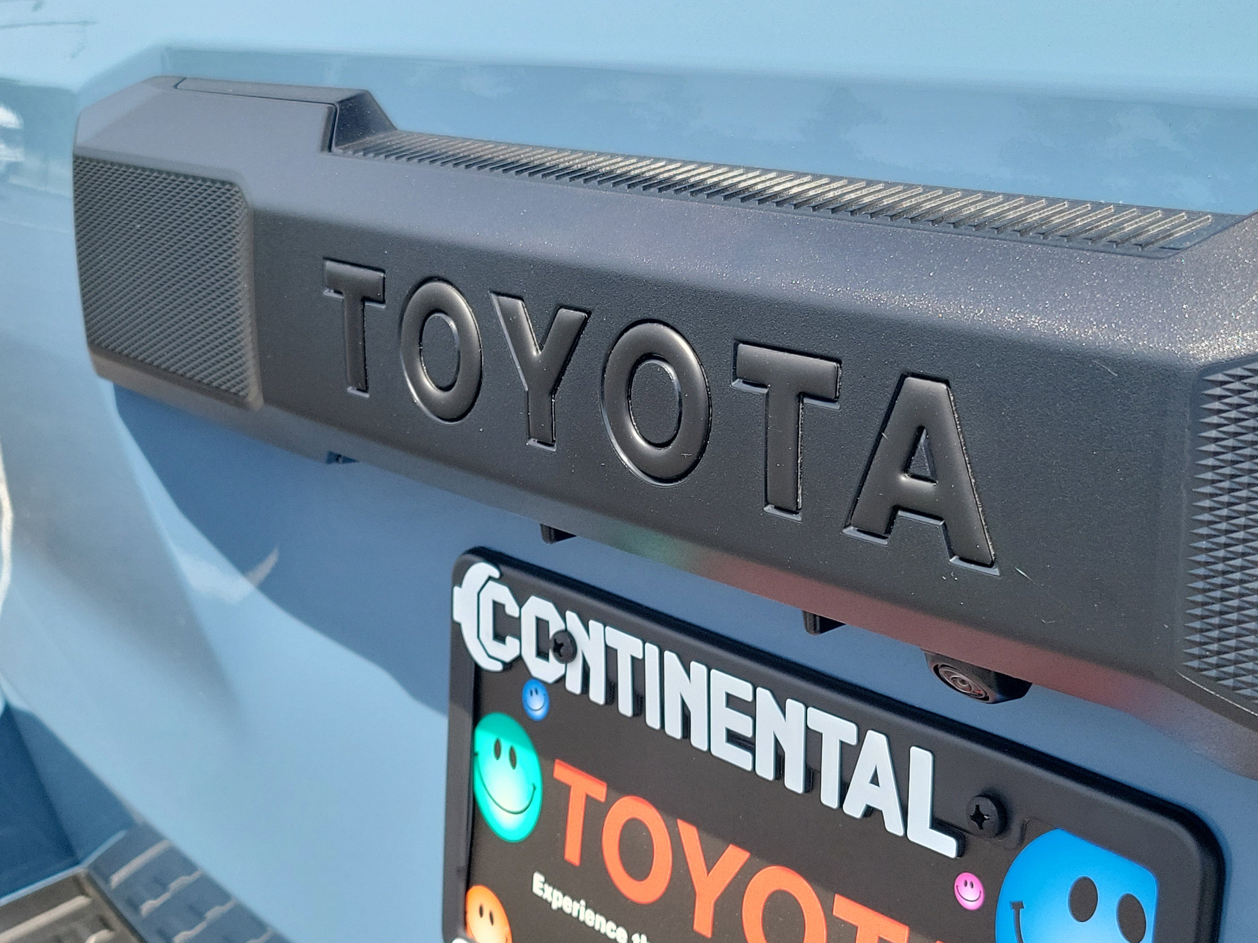 New 2026 Toyota 4Runner TRD Off-Road AWD/4WD image 8
