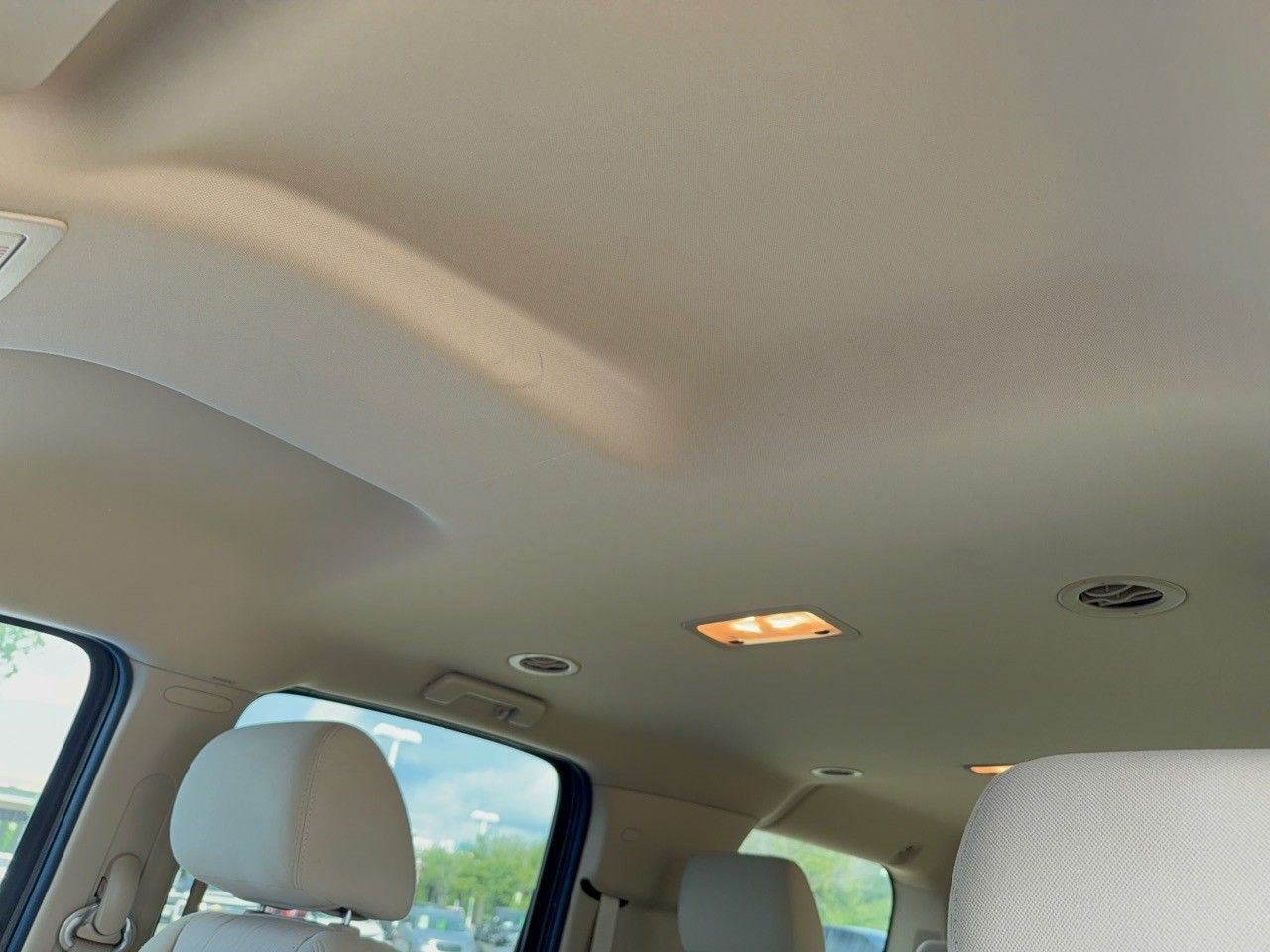Used 2012 Chevrolet Suburban LS w/ Convenience Package 1 RWD image 22