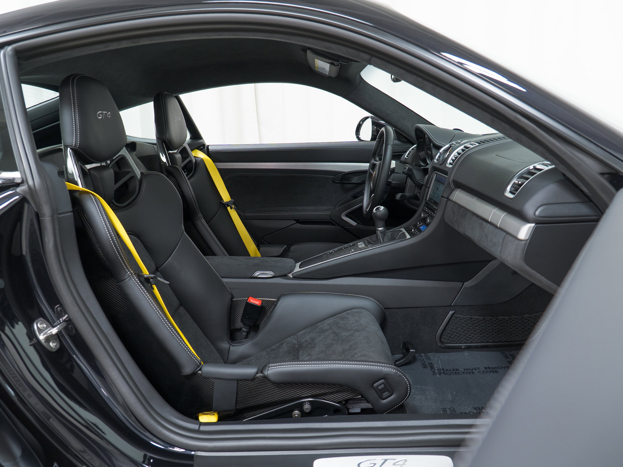 Used 2016 Porsche Cayman GT4 image 31