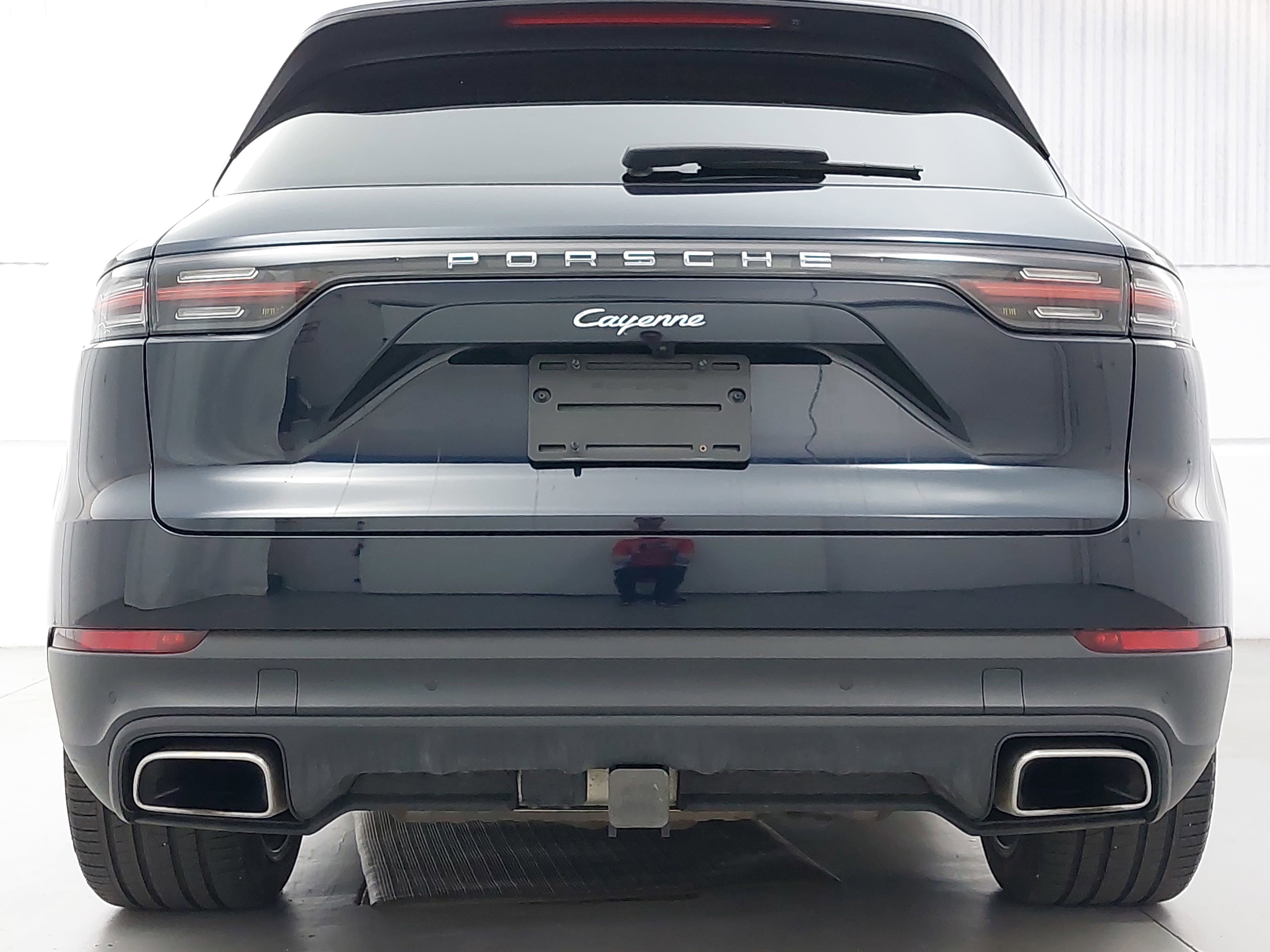 Certified 2022 Porsche Cayenne AWD/4WD image 6